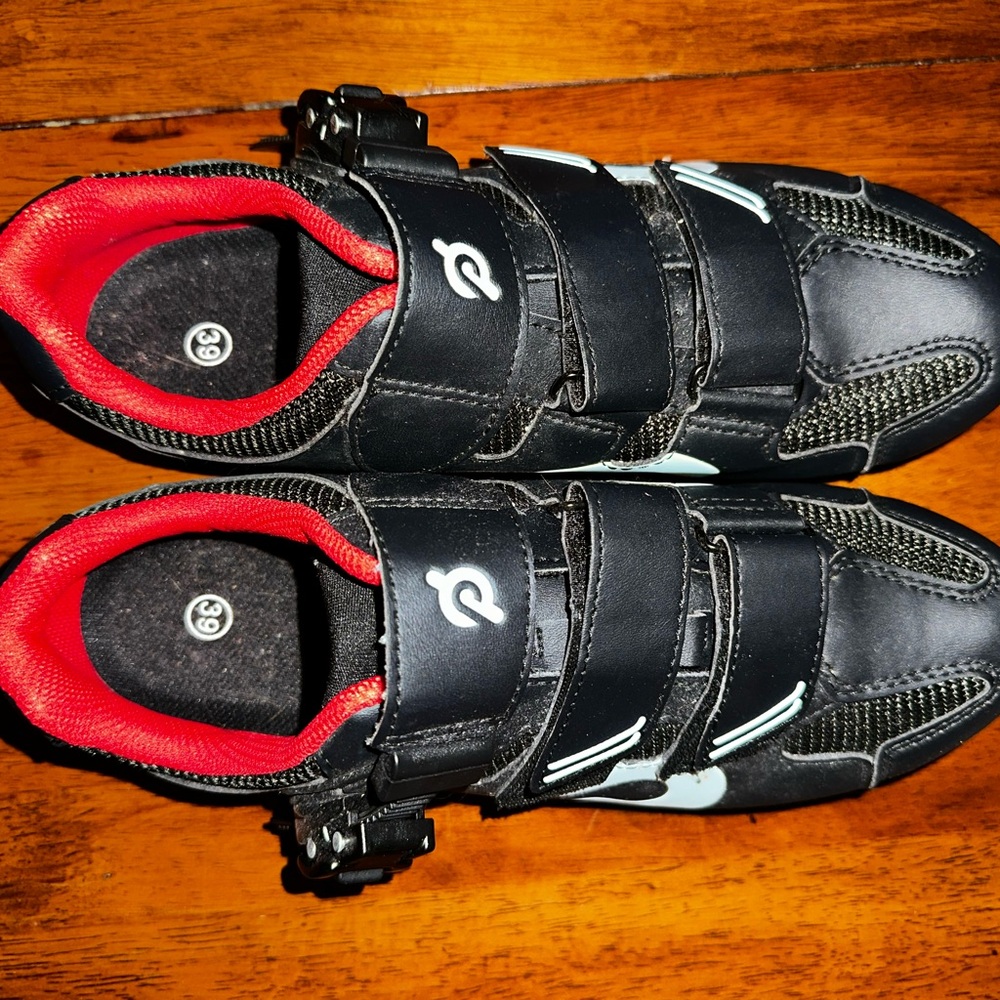 Peleton Black Cycling Shoes worn a couple of times